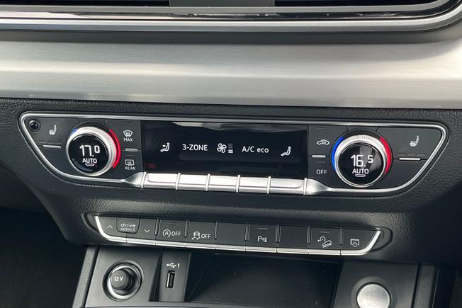AUDI Q5 Photo 29