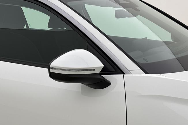 VOLKSWAGEN T-Roc Photo 20