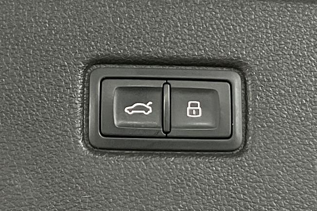 Audi Q7 Photo 32
