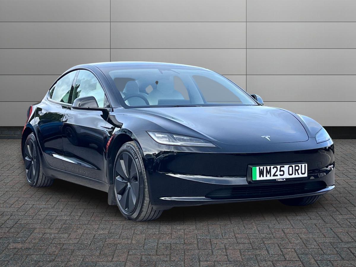 TESLA Model 3 Photo 0