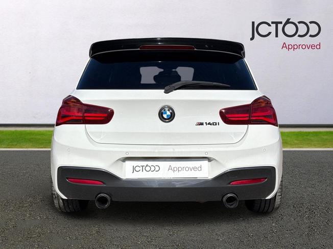 BMW 1 Series Photo 7