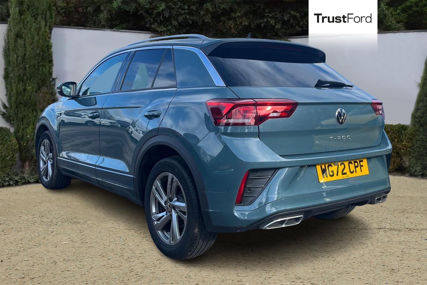 Volkswagen T-ROC Photo 1