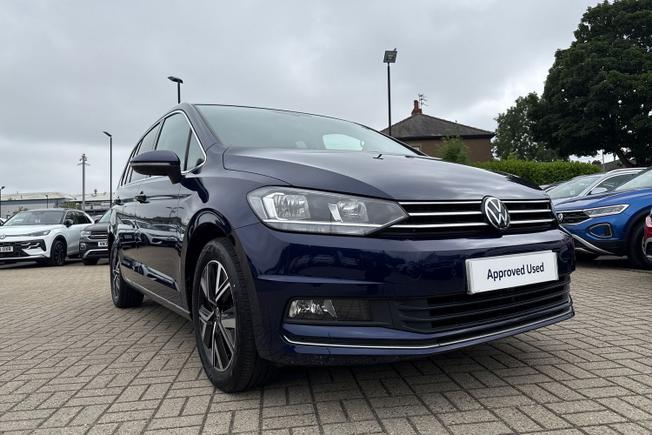 VOLKSWAGEN Touran Photo 48