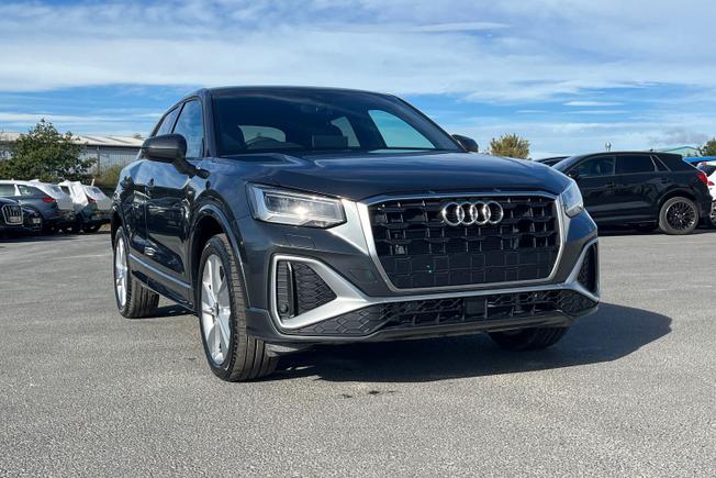 AUDI  Q2  Photo 22