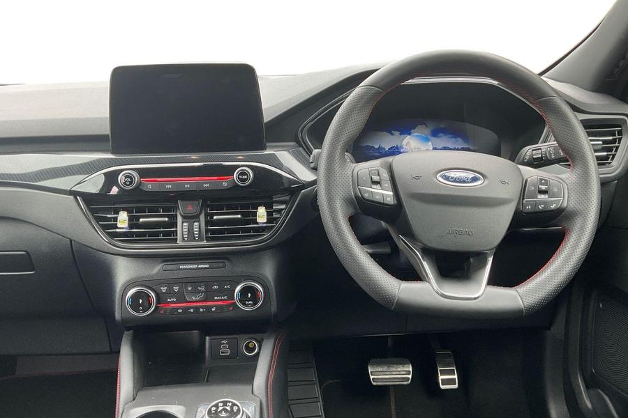 Ford KUGA Photo autoimg-cdb13b2b556fb51f76eededdb3ab35f4b27e626f.jpg