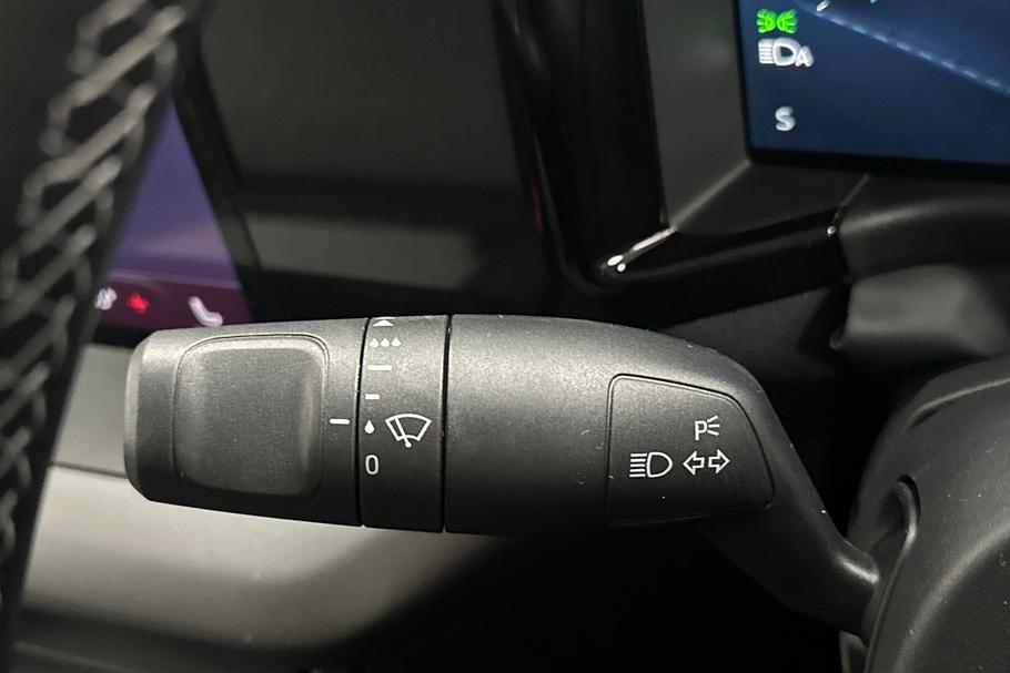 Used FORD E-TRANSIT COURIER LL75RMO 34