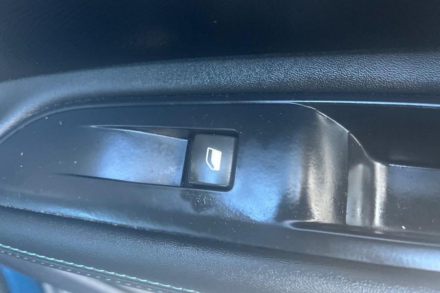 Peugeot 5008 Photo autoimg-cdb55b968d140241c5f2c9ef832ed1eb48c9b3f5.jpg