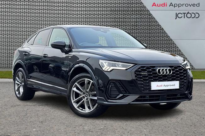 Audi Q3 Photo 1
