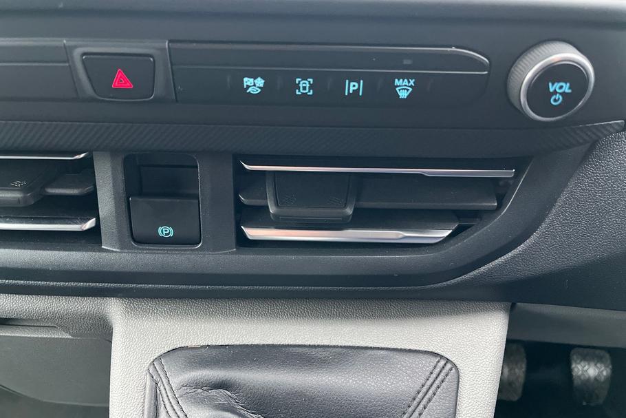 Used Ford TRANSIT CUSTOM 28