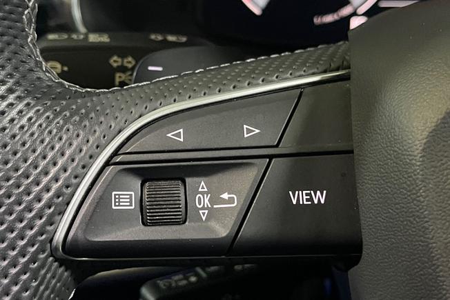 Audi Q7 Photo 16