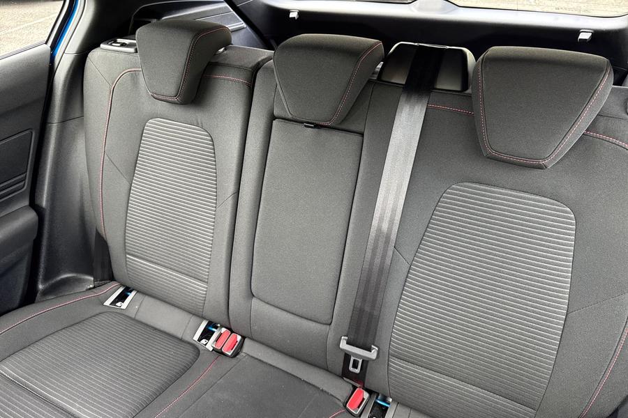 Ford FOCUS Photo autoimg-cdc77c708629e434f225b945b2dfe7c365d2a745.jpg