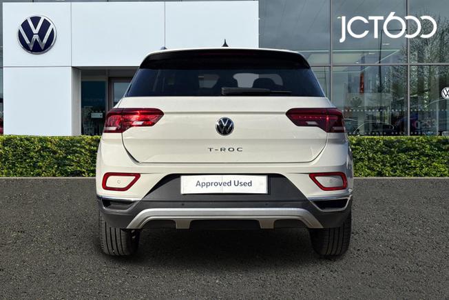 VOLKSWAGEN T-Roc Photo 7