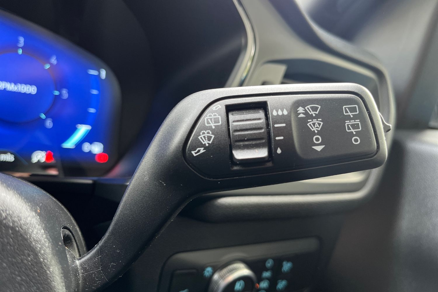 Ford KUGA Photo 14