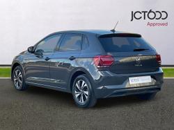 VOLKSWAGEN Polo Photo 3