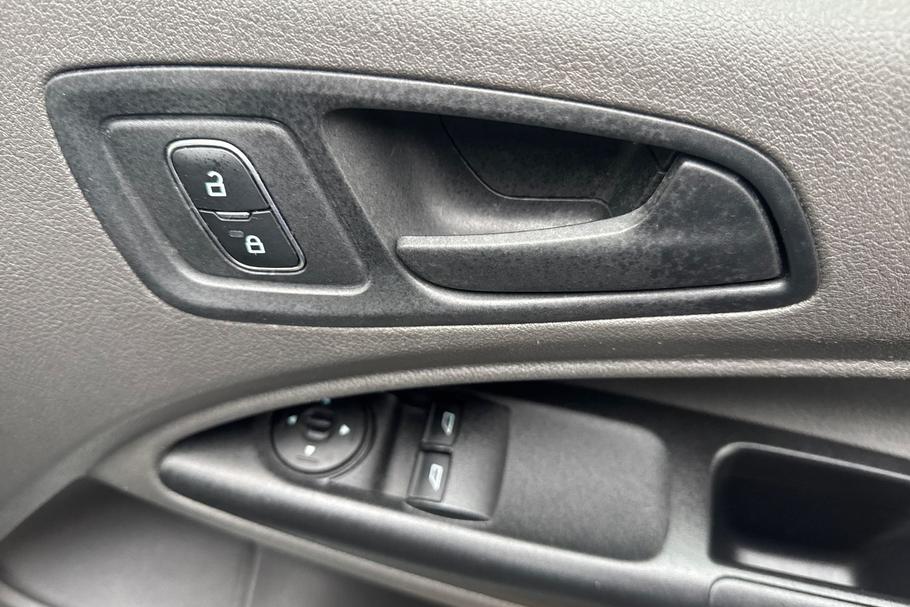 Used Ford TRANSIT CONNECT BT21EKC 18