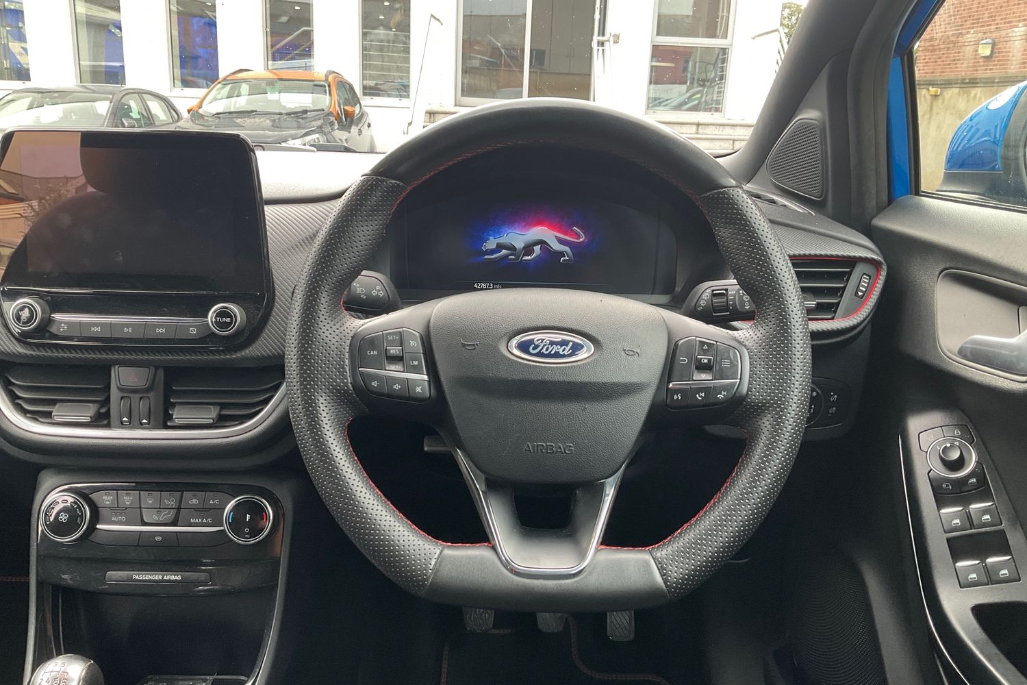 Ford PUMA Photo 11