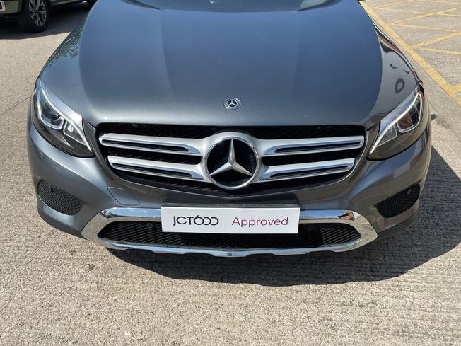 MERCEDES-BENZ Glc Photo 21