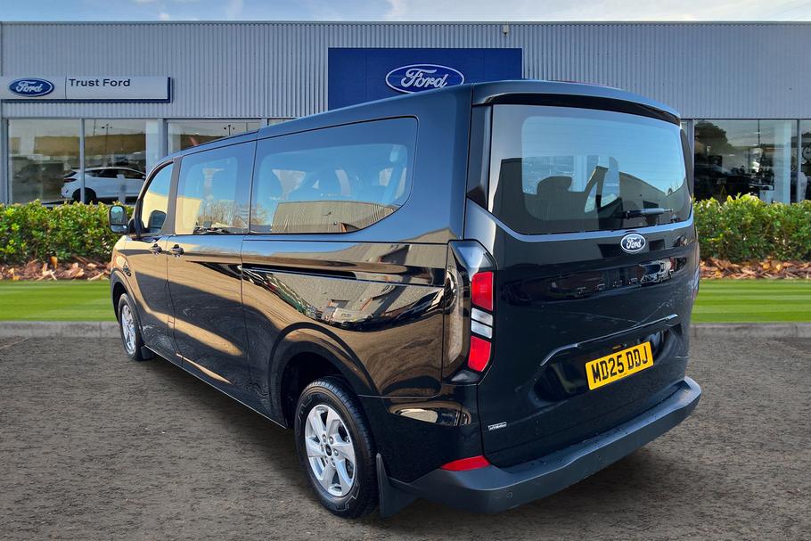 Used Ford TOURNEO CUSTOM 2