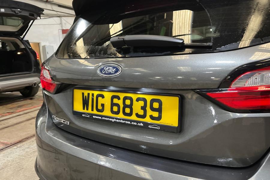 Ford FIESTA Photo autoimg-cdd8ecb92e29e33ed66bd2aa3fe85bbec73fee12.jpg