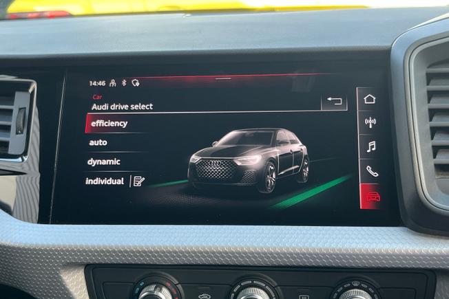 AUDI A1 Photo 22