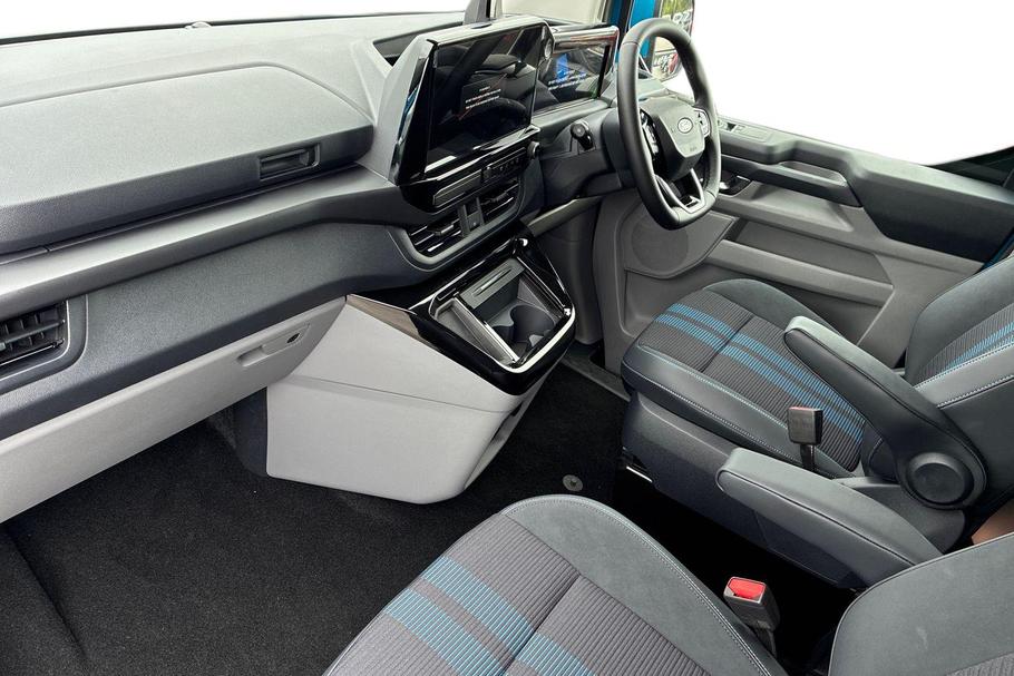 Used Ford TRANSIT CUSTOM DYZ9135 3