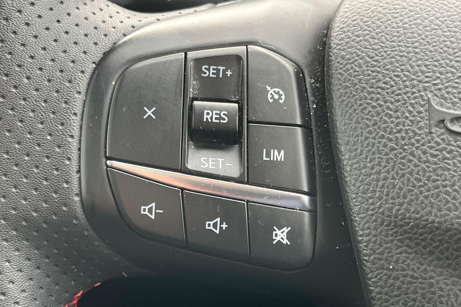 Ford KUGA Photo 41