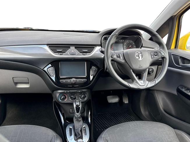 VAUXHALL Corsa Photo 11