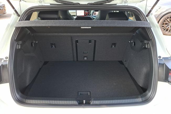 VOLKSWAGEN Golf Photo 12