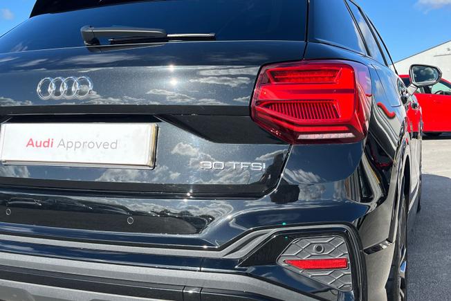 Audi Q2 Photo 18