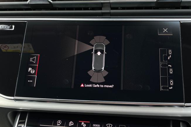 Audi Q7 Photo 30