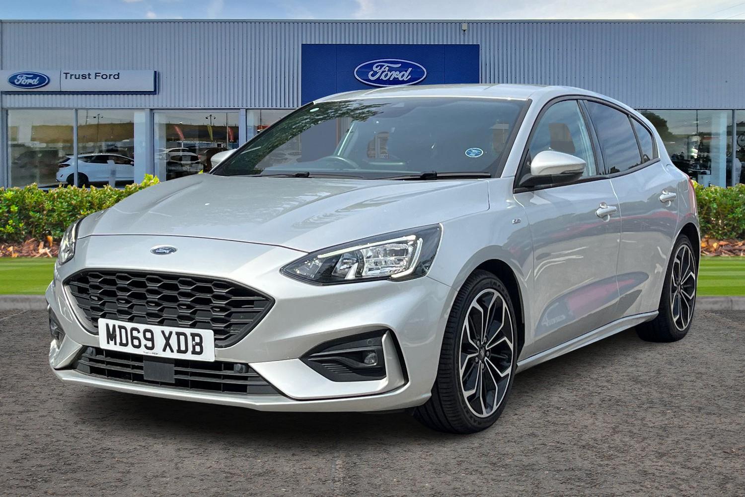 Ford Focus Photo 4