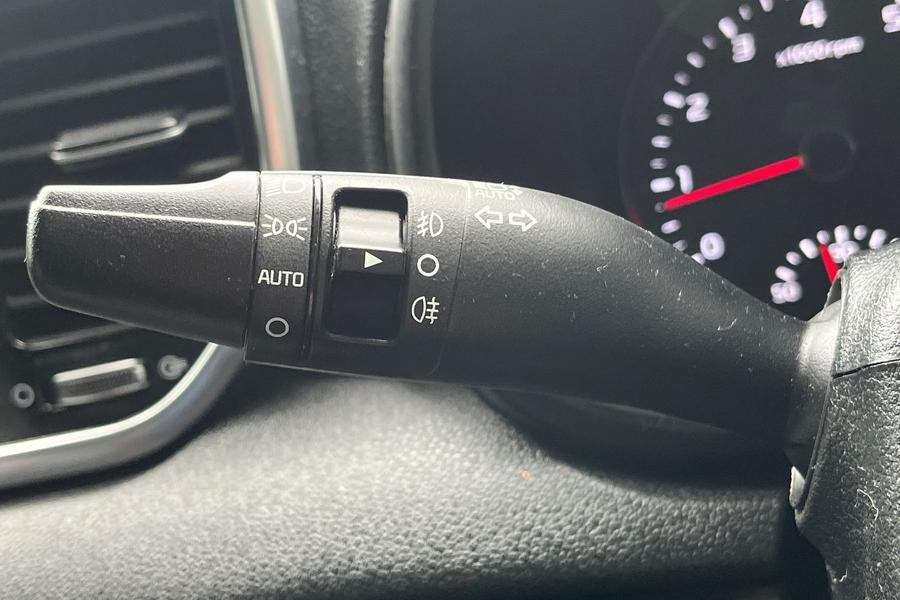 Kia SPORTAGE Photo autoimg-cdef7289f09286dbbfffffb932283a1e371b5245.jpg