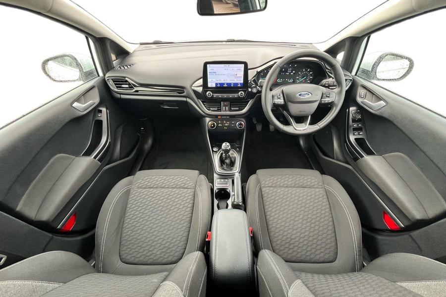 Ford FIESTA Photo autoimg-cdef8cbe512b366fe4fe6cd3238d4e3528686a12.jpg