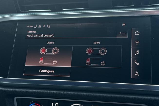 AUDI Q3 Photo 35