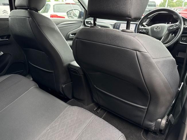 VAUXHALL Corsa Photo 35