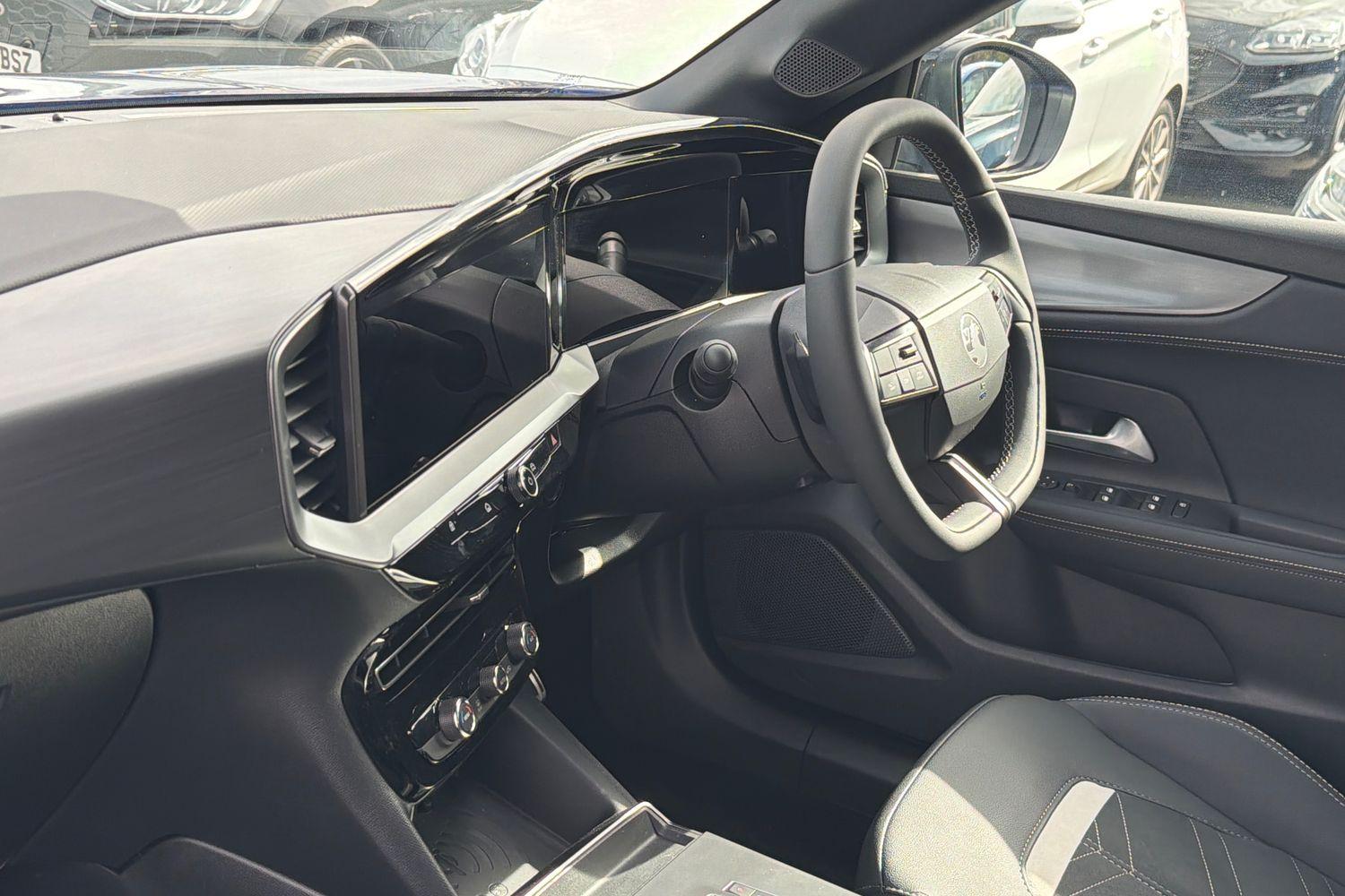 Vauxhall MOKKA Photo 17