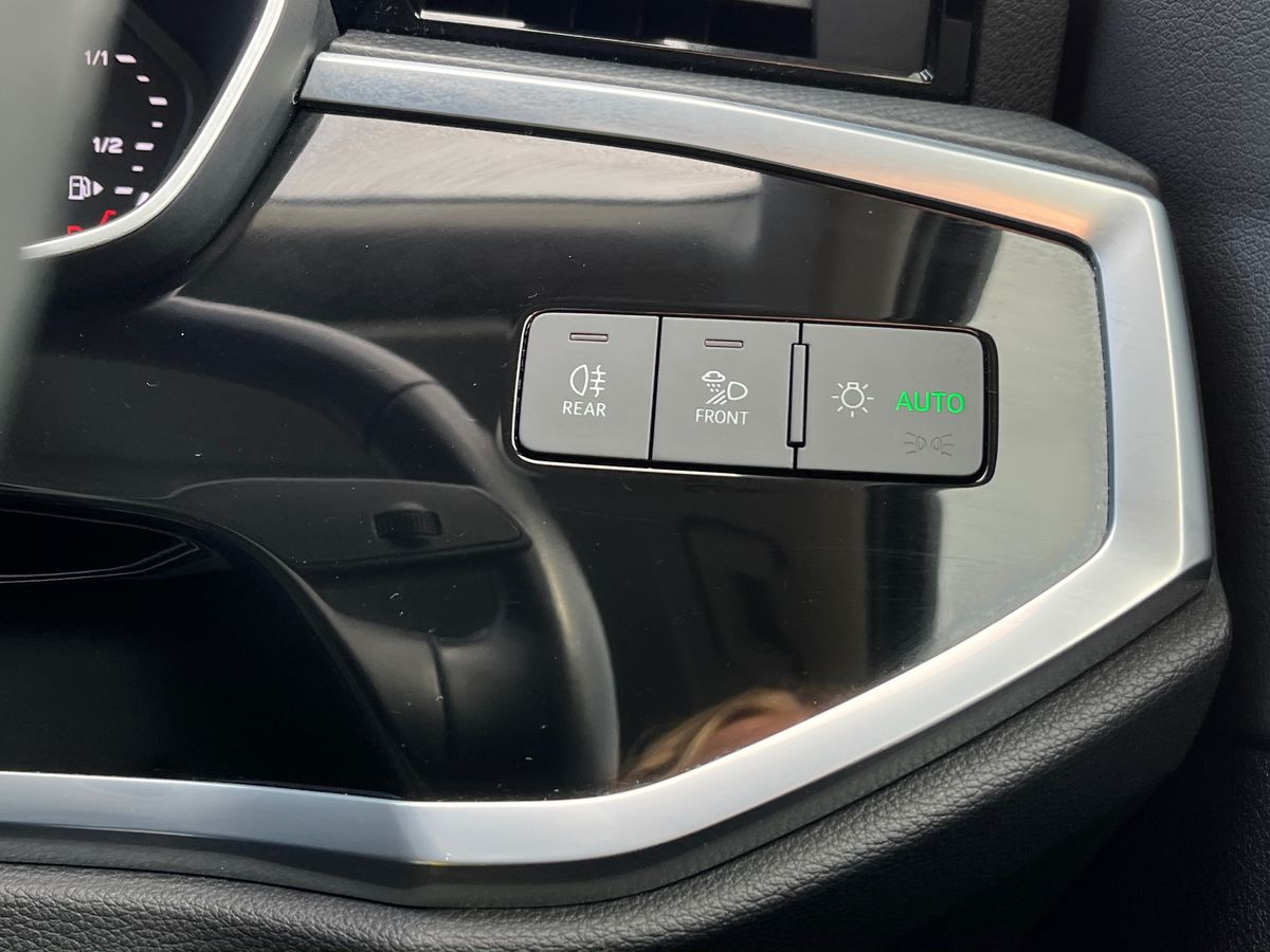 Audi Q3 Photo 38