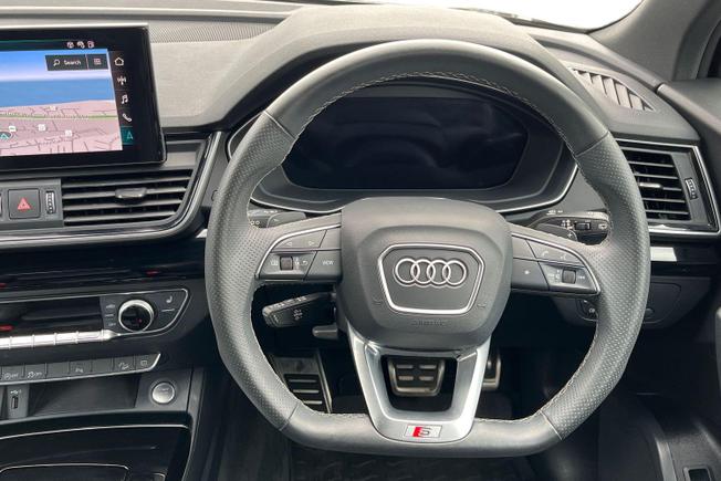 AUDI Q5 Photo 11