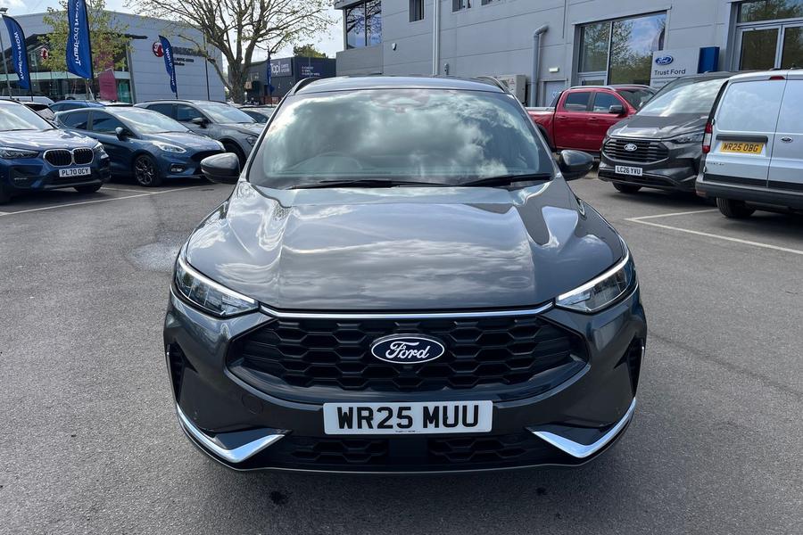 Ford Kuga Photo autoimg-cdfee3f9a072512a9fee254ee7497b2ac3e72ea7.jpg