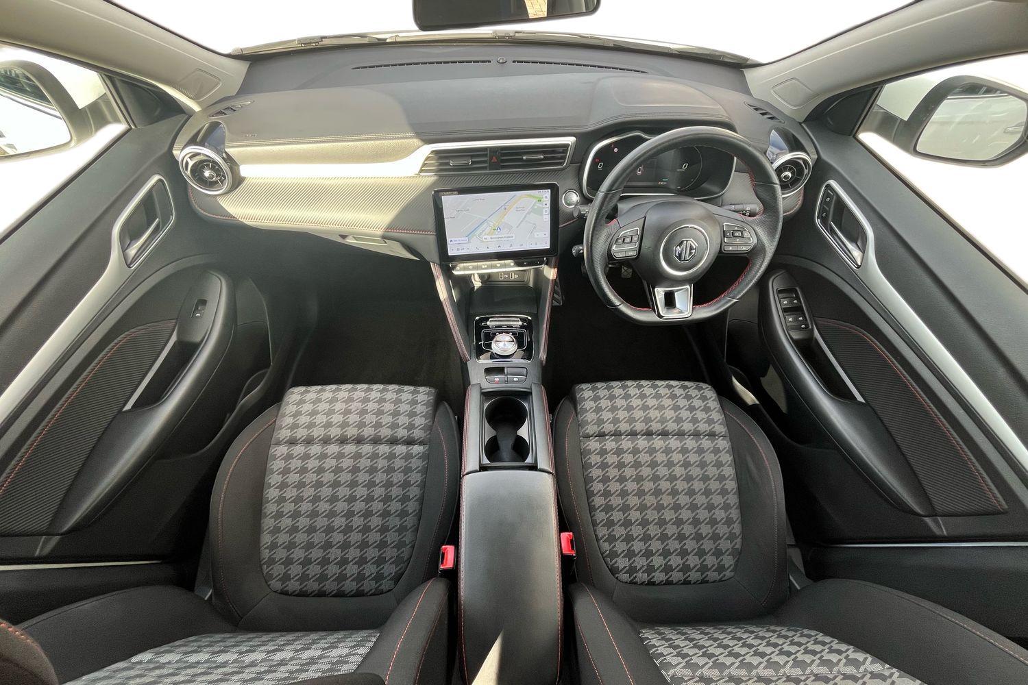MG MG ZS Photo 9