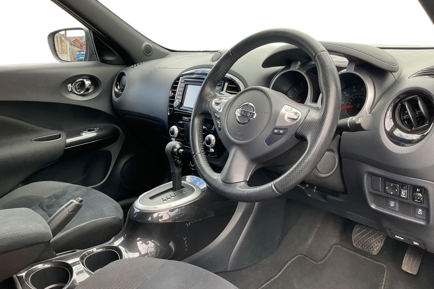 Nissan JUKE Photo 8