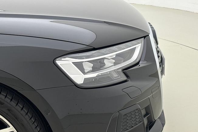 Audi A8 Photo 19