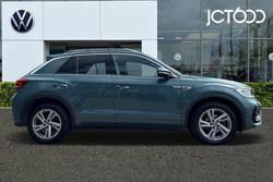 VOLKSWAGEN T-Roc Photo 4