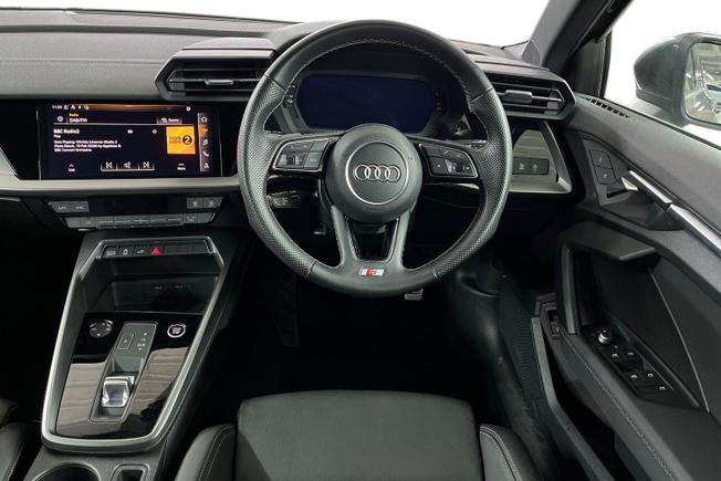 AUDI A3 Photo 11