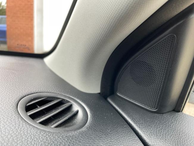 KIA Rio Photo 30