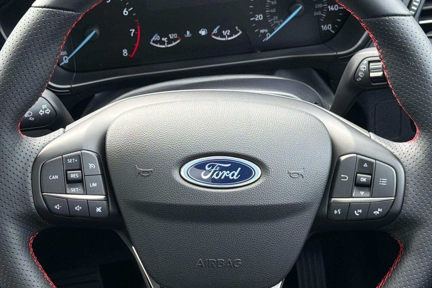 Ford FOCUS Photo 11