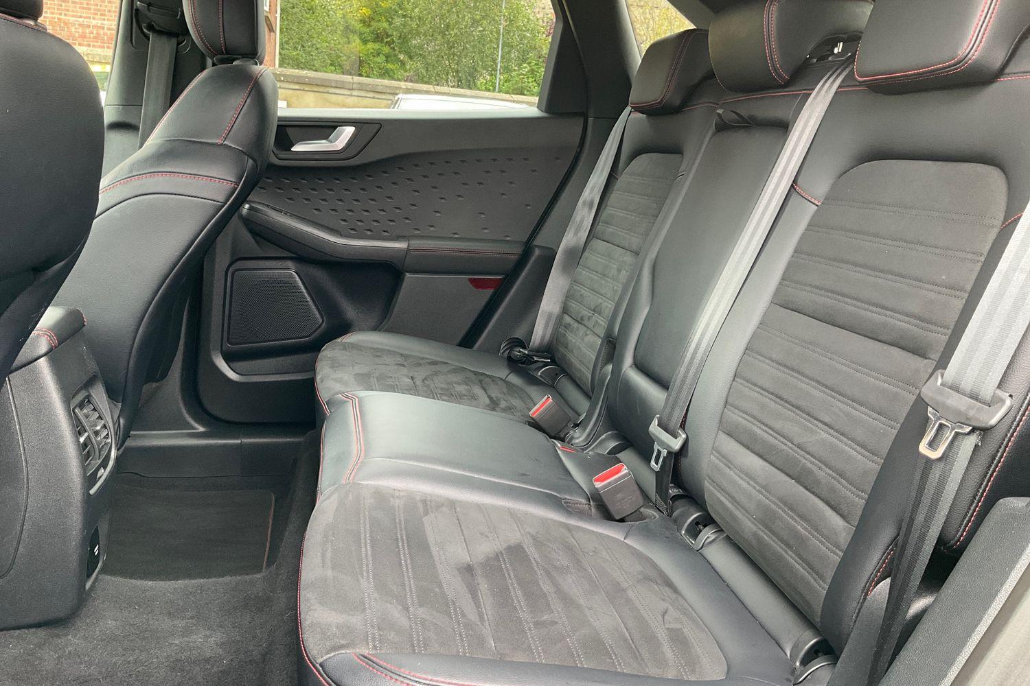 Ford KUGA Photo 19
