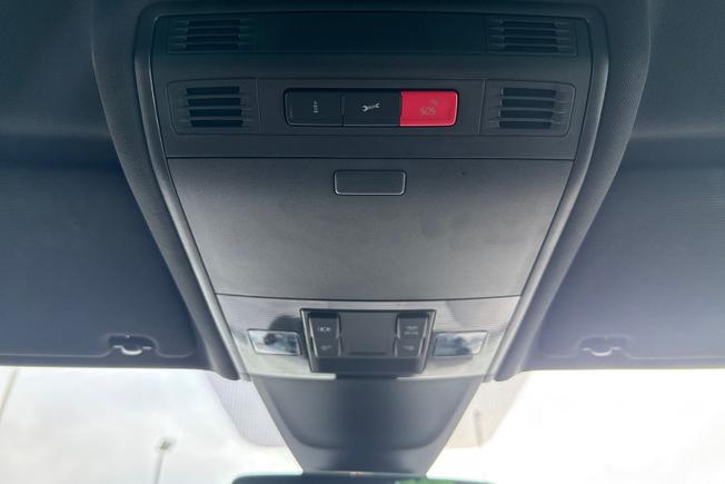 VOLKSWAGEN Tiguan Photo 39