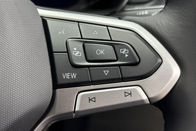 VOLKSWAGEN T-Cross Photo 17