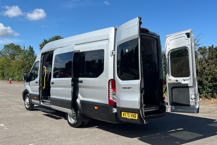 Ford TRANSIT Photo autoimg-ce159dd61e4ee0bf1d1af262dd58343f5a66c5be.jpg